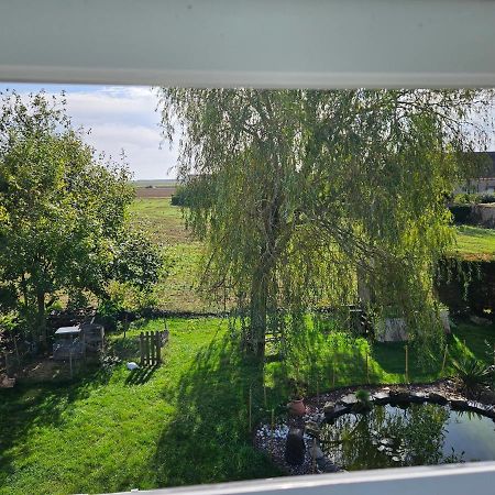 Au Nid Des Champs, Agreable Chambre D'Hotes, Proche De Chartres Dammarie  Exteriér fotografie